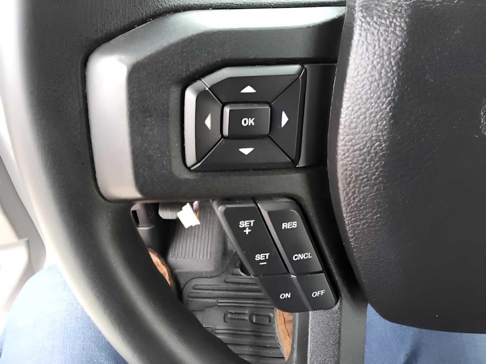 2017 Ford Super Duty F-450 DRW XLT