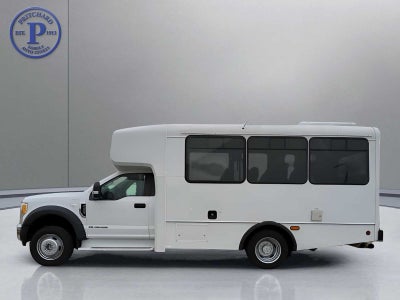 2017 Ford Super Duty F-450 DRW XLT