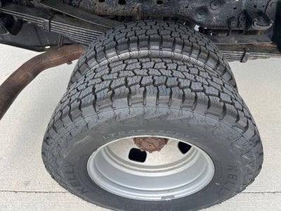 2006 Ford Super Duty F-350 DRW XL