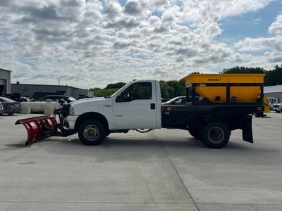 2006 Ford Super Duty F-350 DRW XL