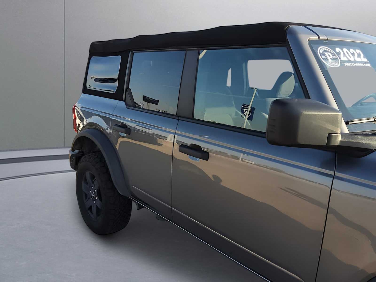 2022 Ford Bronco Base