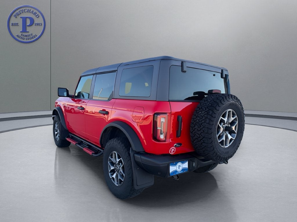 2023 Ford Bronco Base