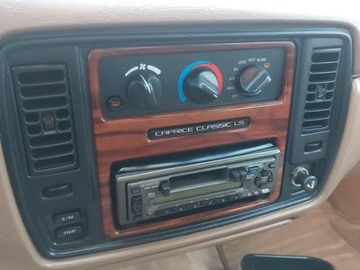 1994 Chevrolet Caprice Classic LS