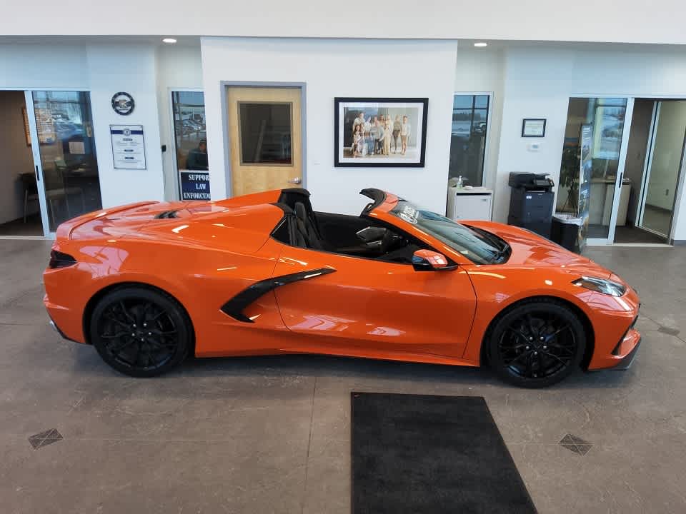 2025 Chevrolet Corvette Stingray 2LT