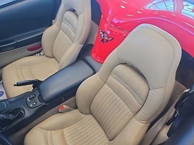 2000 Chevrolet Corvette Base