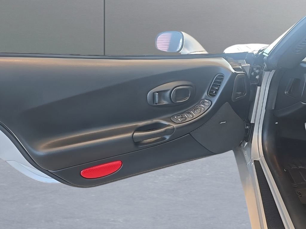 2003 Chevrolet Corvette Base