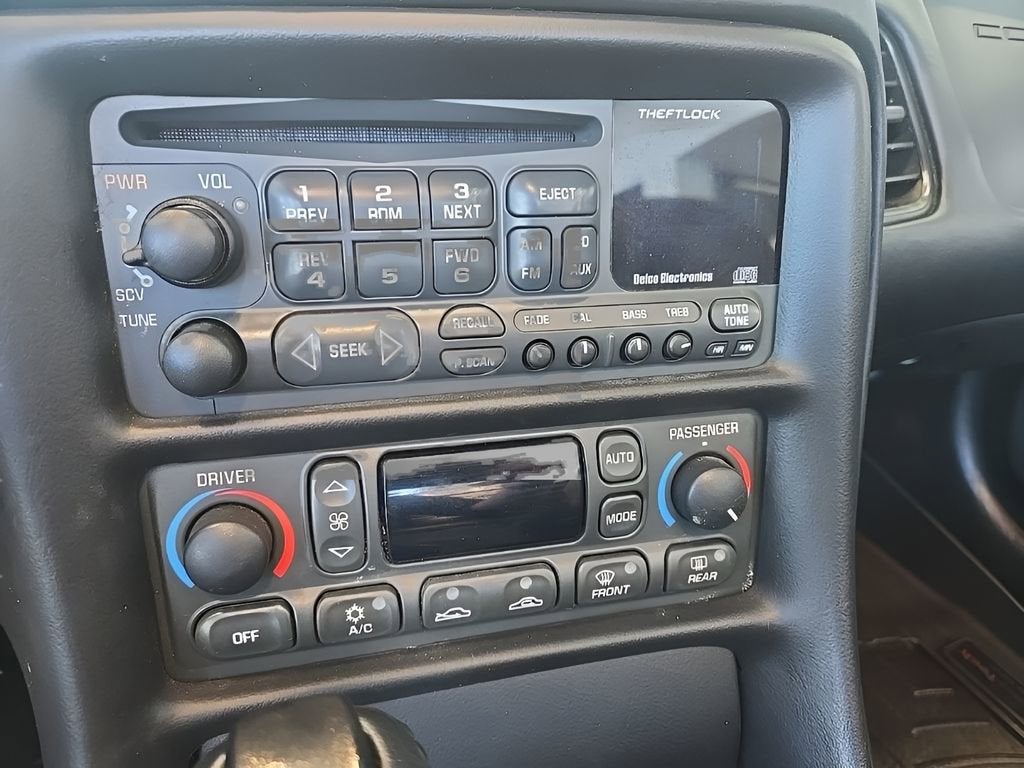 2003 Chevrolet Corvette Base