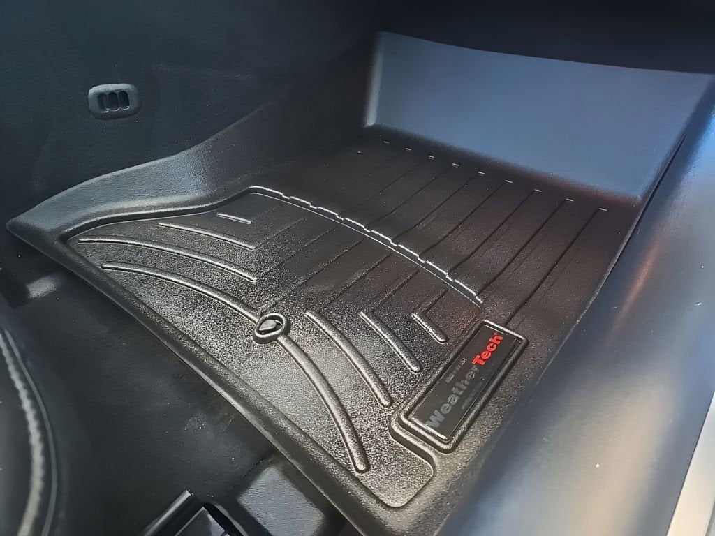 2003 Chevrolet Corvette Base