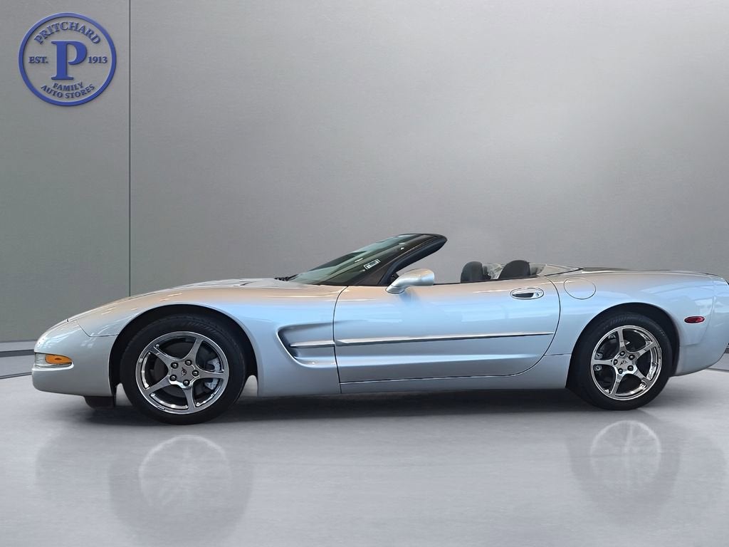 2003 Chevrolet Corvette Base