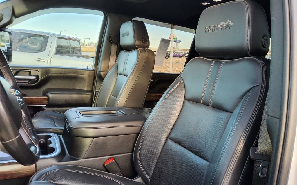 2022 Chevrolet Silverado 3500 HD High Country