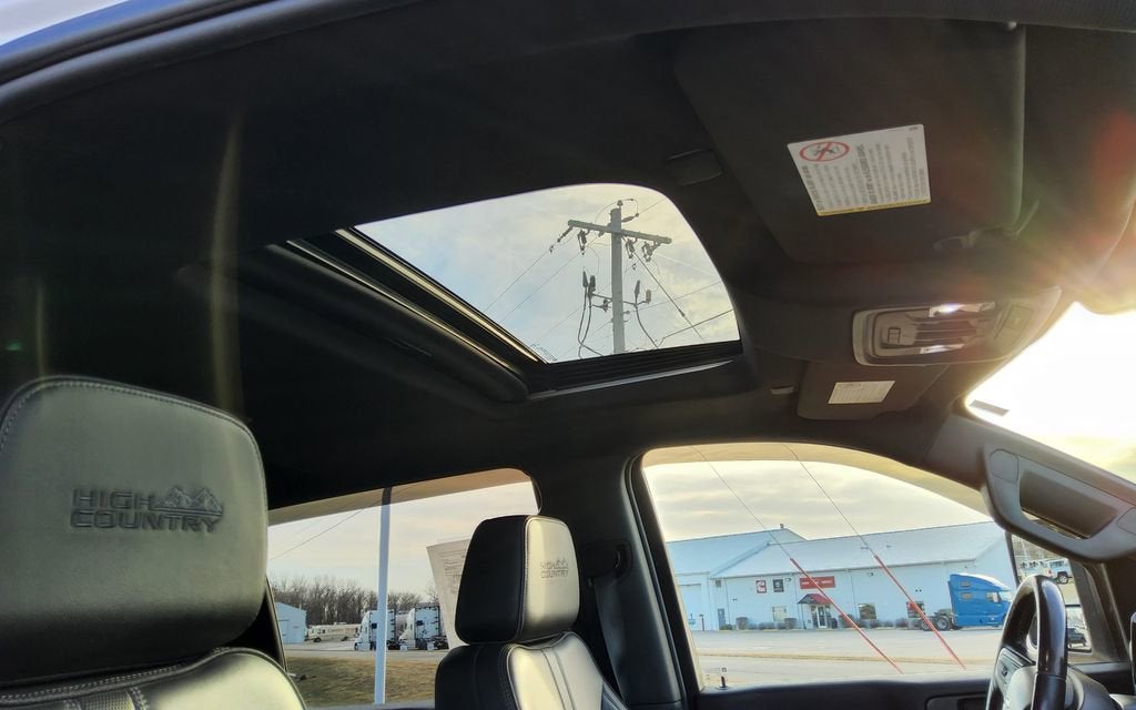 2022 Chevrolet Silverado 3500 HD High Country