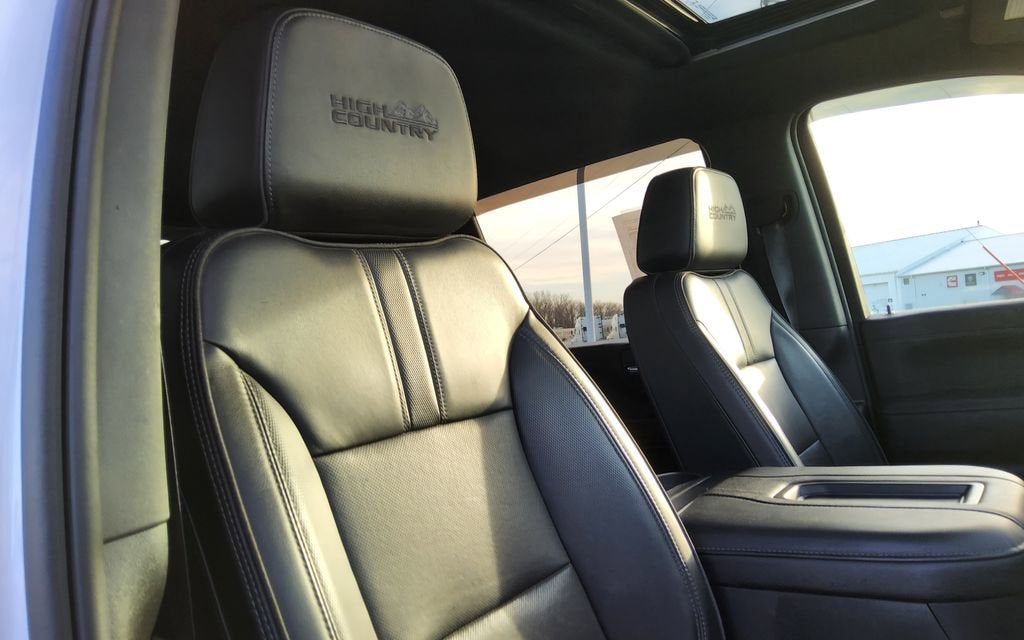 2022 Chevrolet Silverado 3500 HD High Country