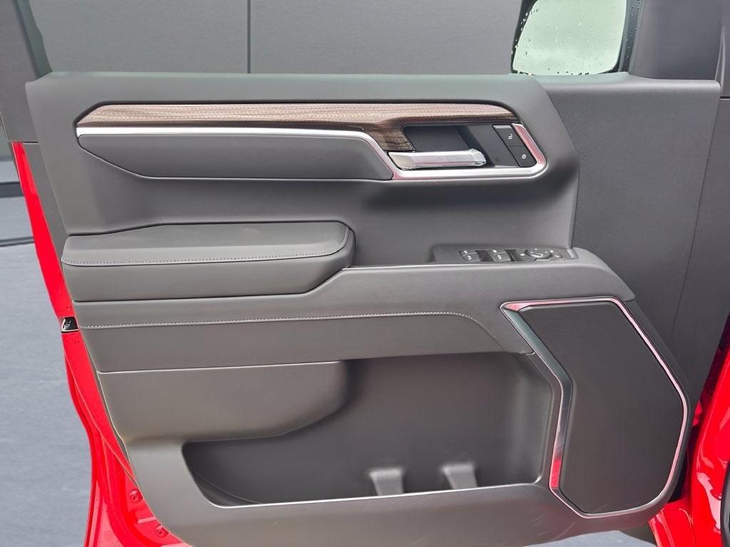 2026 Chevrolet Silverado 1500 LT - Photo 9