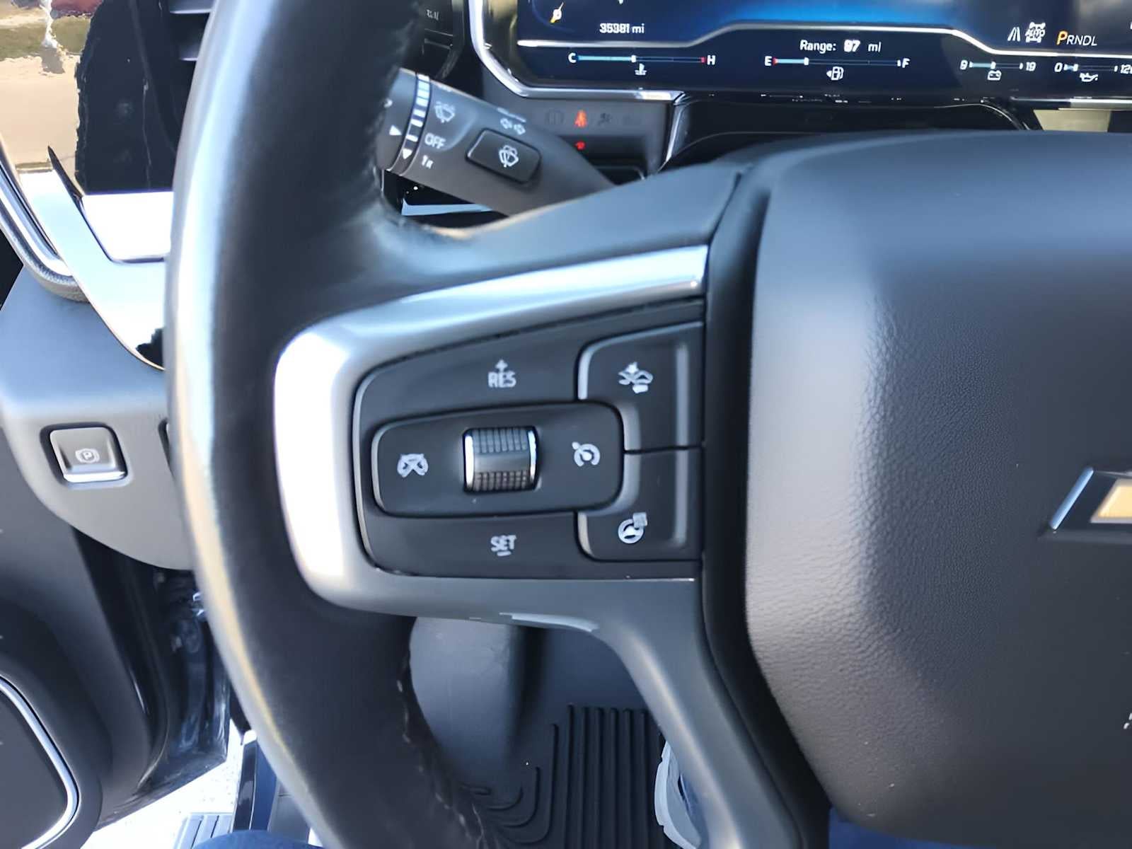 2022 Chevrolet Silverado 1500 LT (2FL)