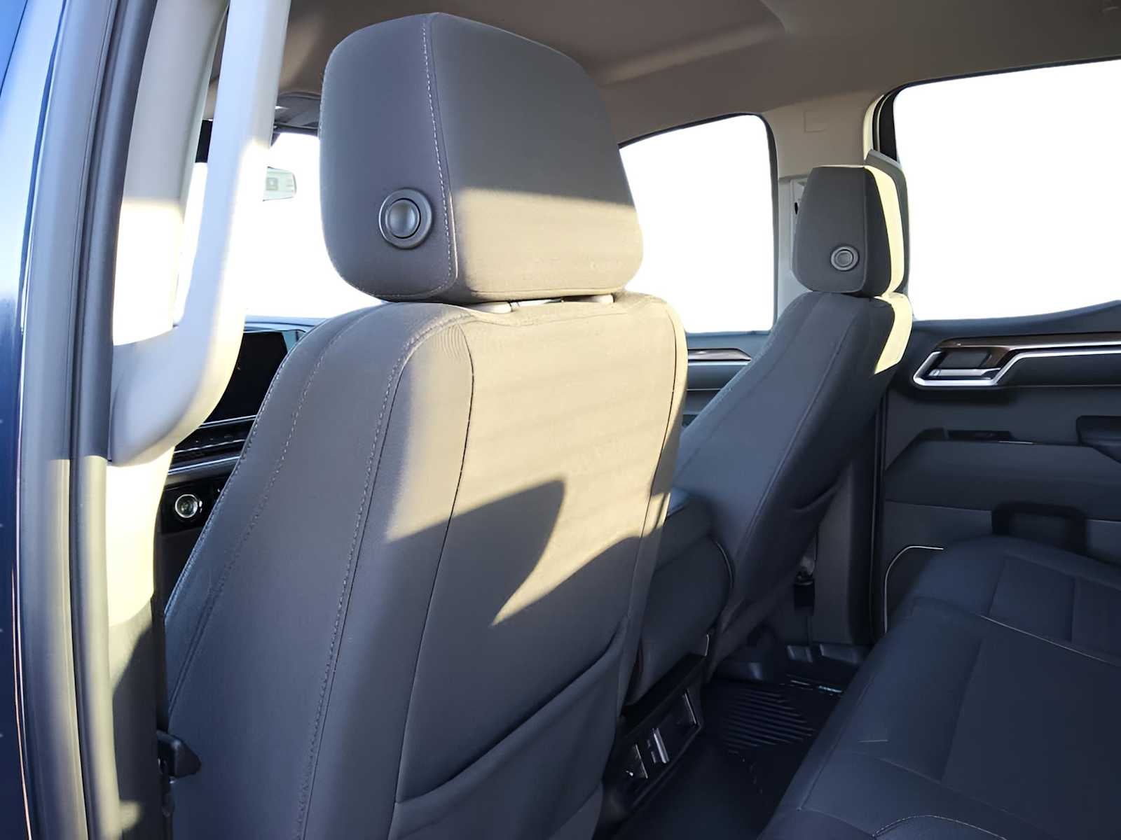 2022 Chevrolet Silverado 1500 LT (2FL)