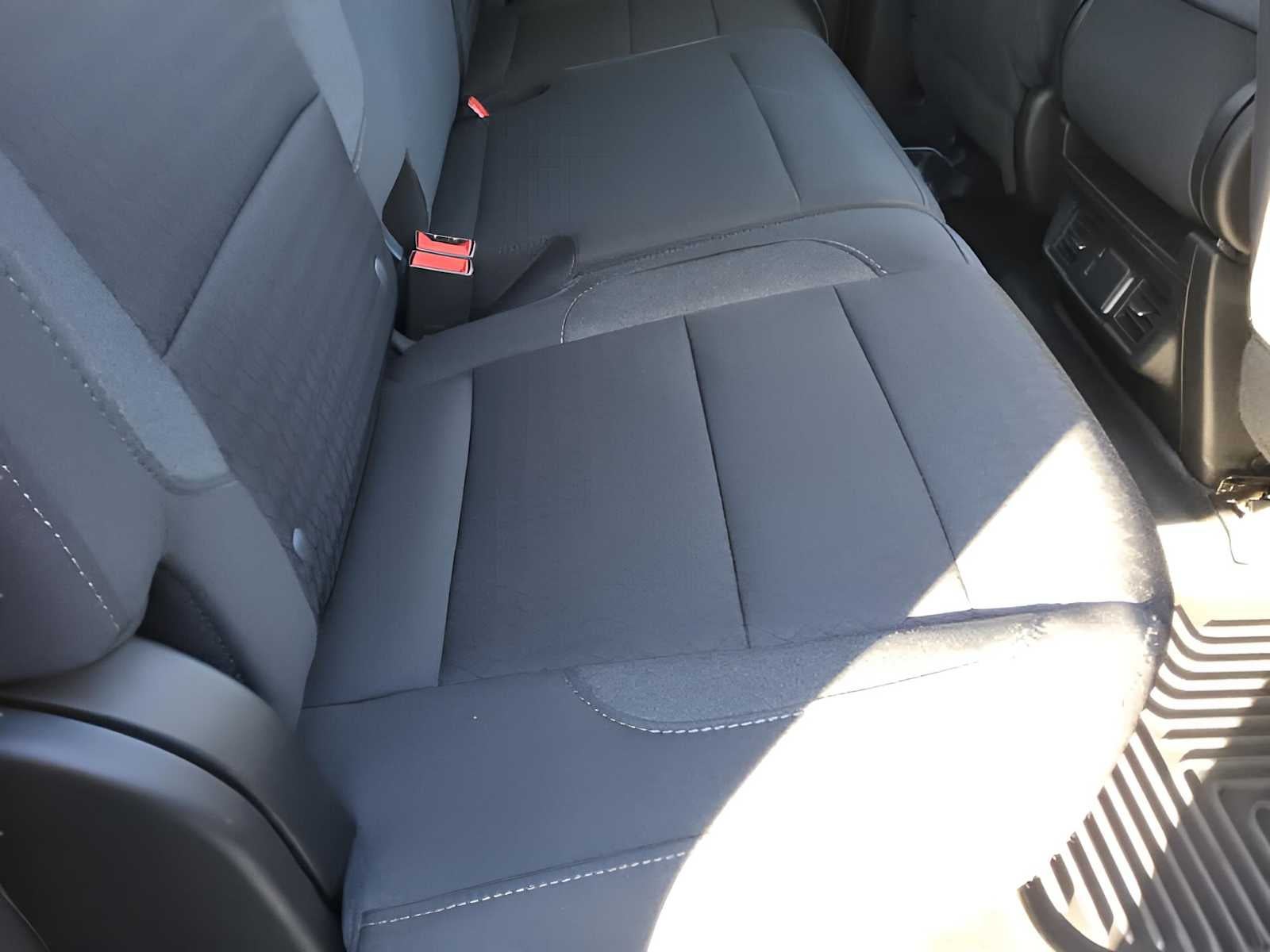 2022 Chevrolet Silverado 1500 LT (2FL)