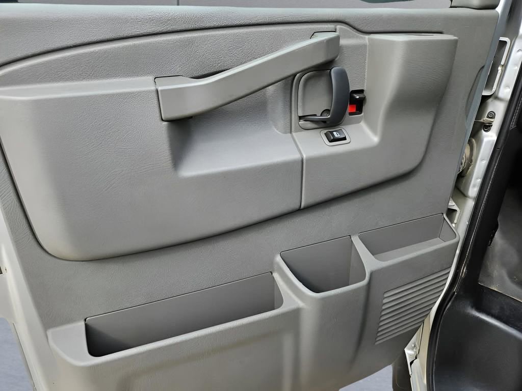 2020 Chevrolet Express Cargo 2500 WT