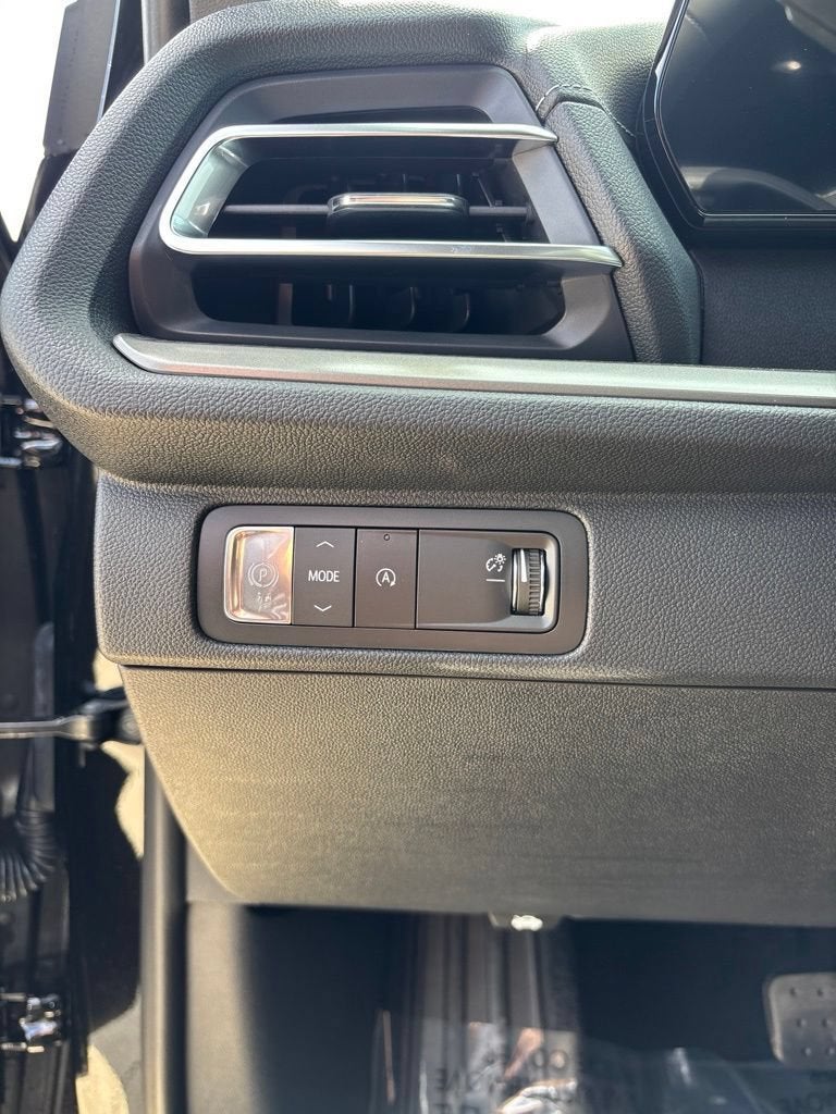 2026 Chevrolet Traverse LT - Photo 12