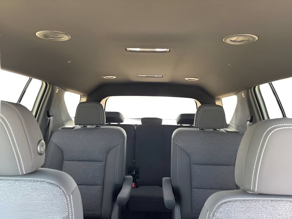 2026 Chevrolet Traverse LT - Photo 25