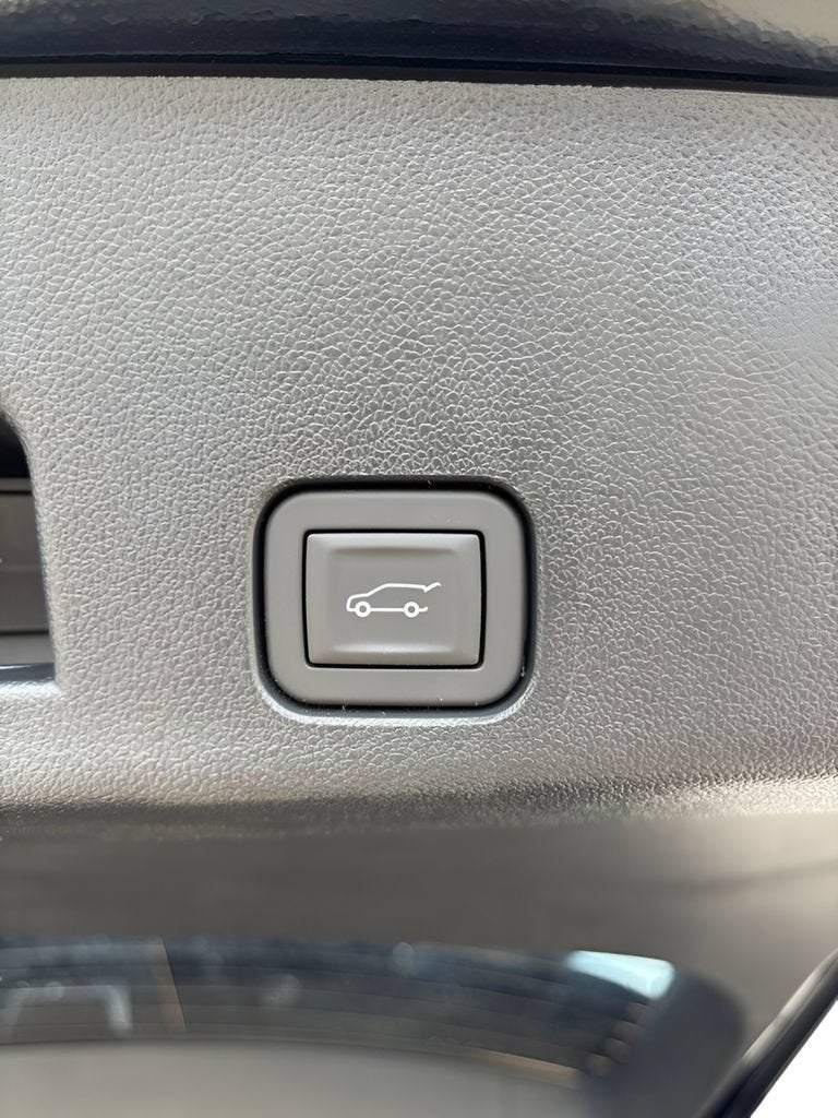 2026 Chevrolet Traverse LT - Photo 28