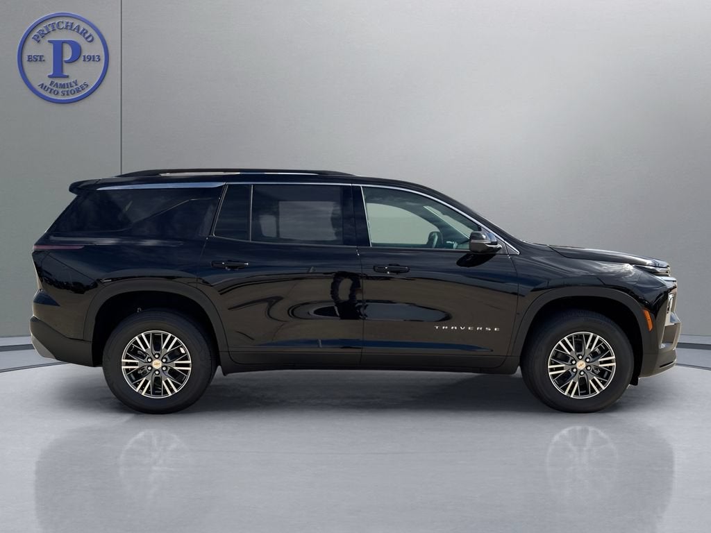 2026 Chevrolet Traverse LT - Photo 8