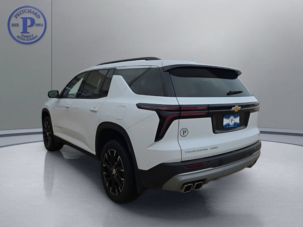 2024 Chevrolet Traverse LT