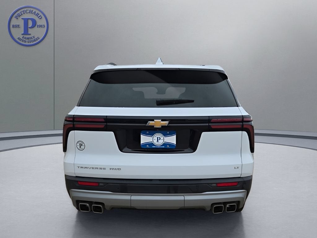 2024 Chevrolet Traverse LT