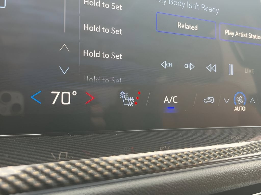 2027 Chevrolet Traverse Z71