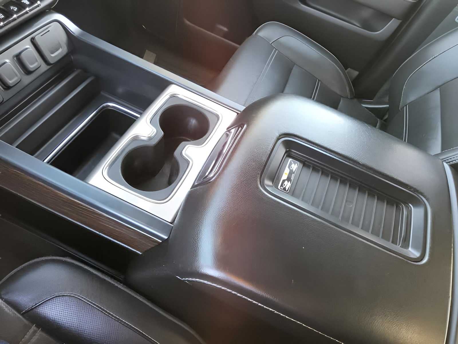 2018 GMC Sierra 2500 HD Denali