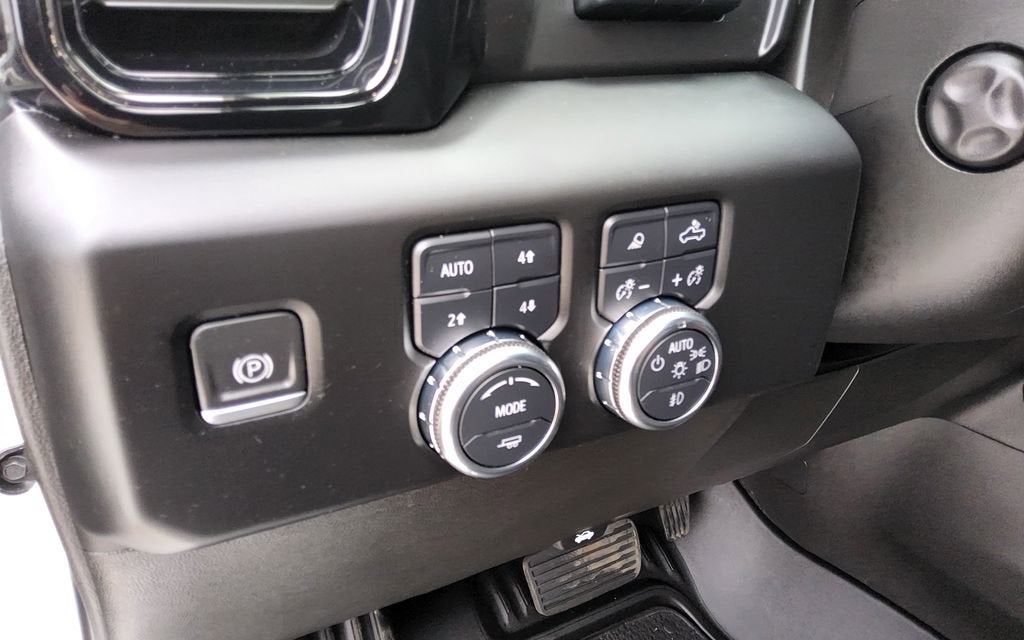 2023 GMC Sierra 1500 AT4