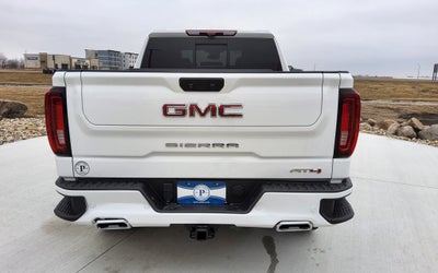 2023 GMC Sierra 1500 AT4