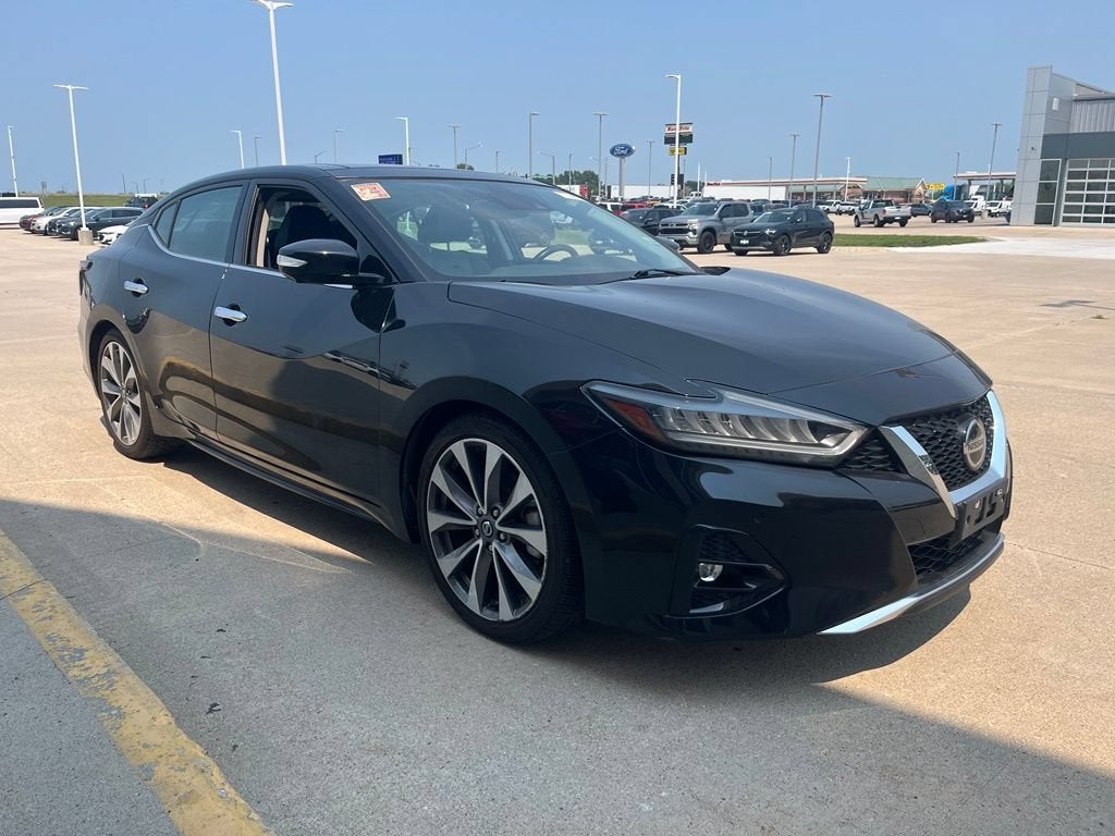 2022 Nissan Maxima Platinum