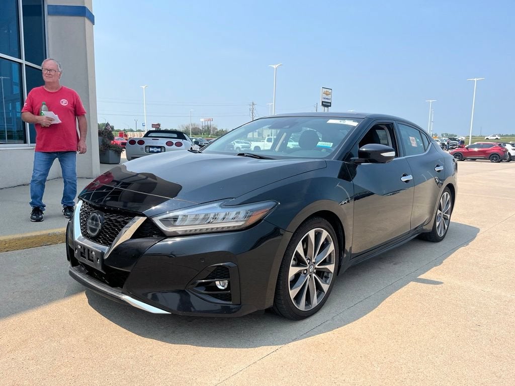 2022 Nissan Maxima Platinum