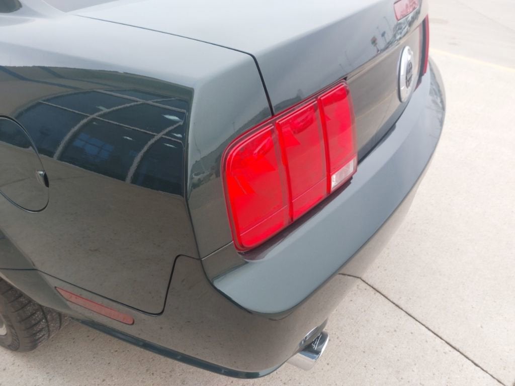 2008 Ford Mustang GT Deluxe