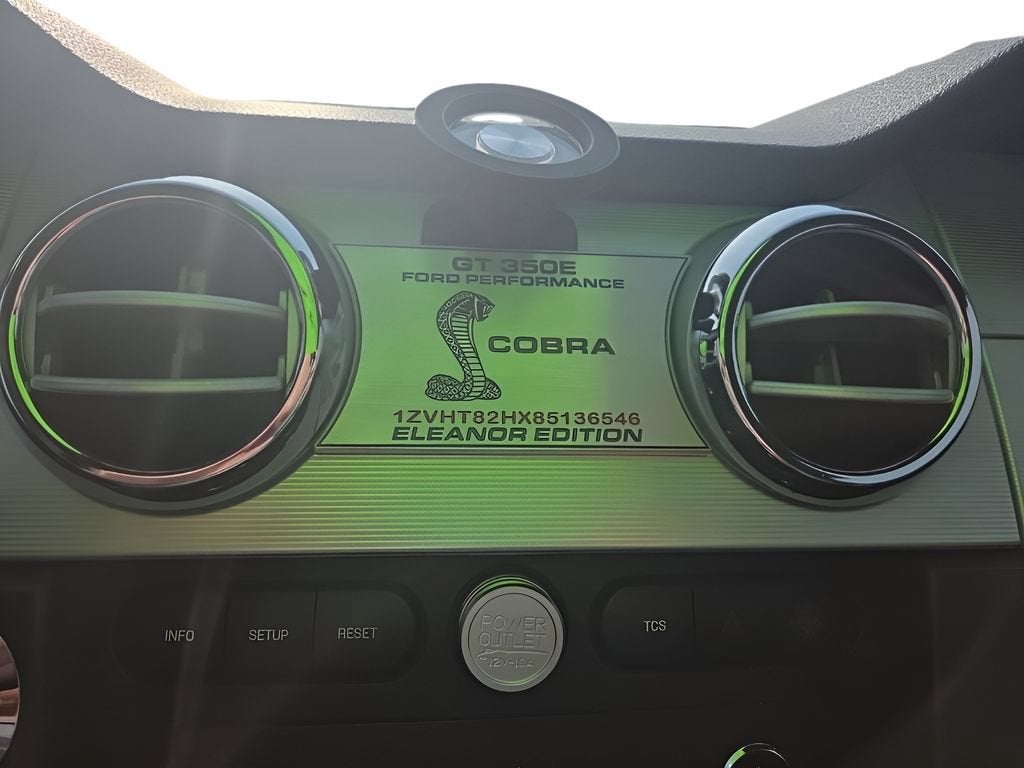 2008 Ford Mustang GT Deluxe