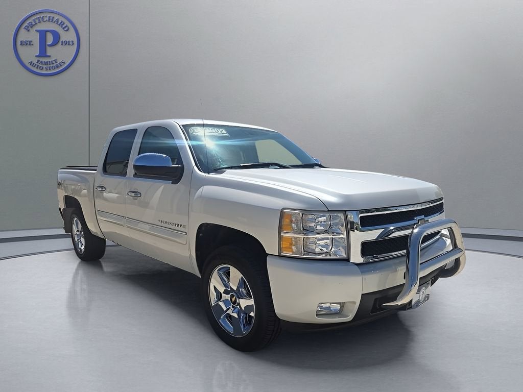 2009 Chevrolet Silverado 1500 LTZ 4X4 Crew Cab's photo
