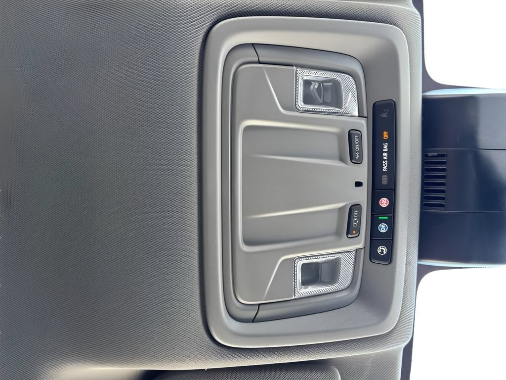 2023 Chevrolet Silverado 1500 Custom Trail Boss