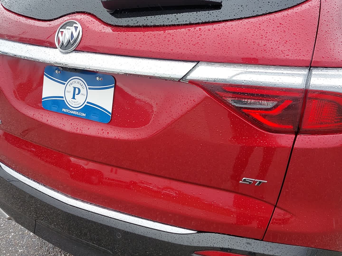 2024 Buick Enclave Essence