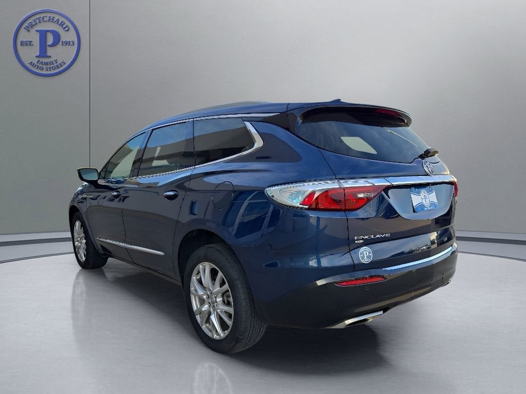 2023 Buick Enclave Essence