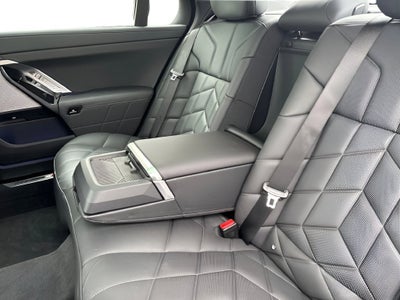 2026 BMW 7 Series 740i xDrive