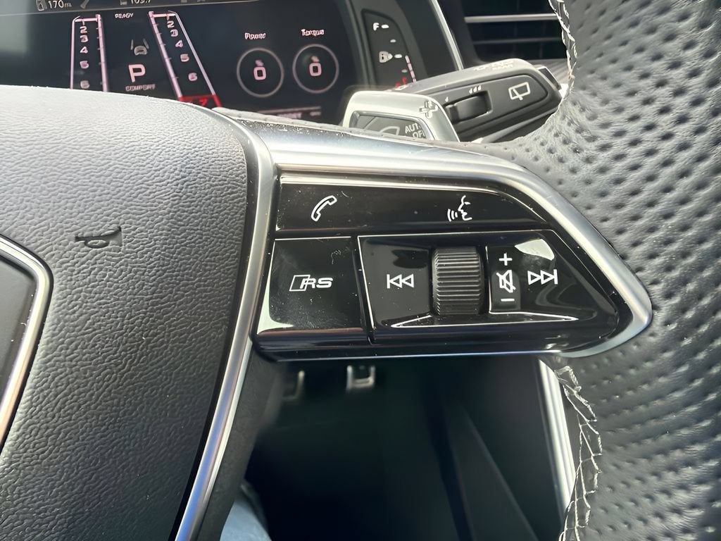 2023 Audi RS 6 Avant Base