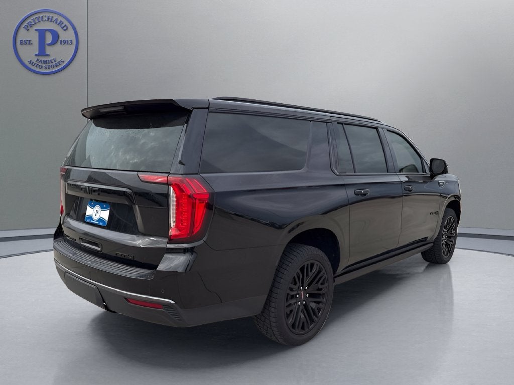 2023 GMC Yukon XL AT4